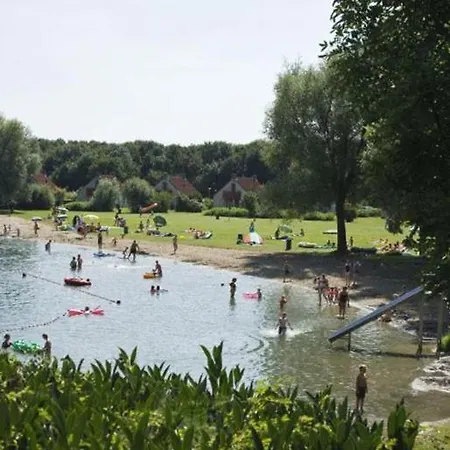 New 3 Bedroom House 7 People Ewijk