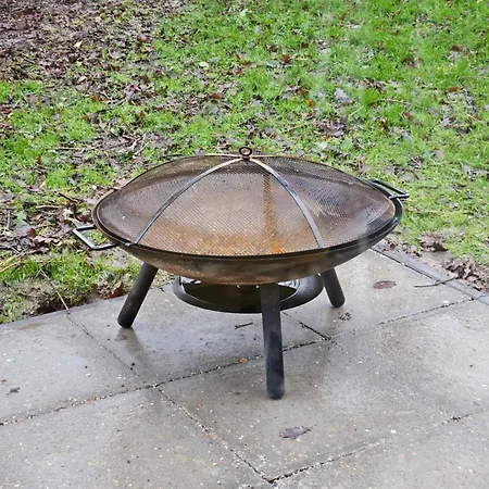 New 3 Bedroom House 7 People Ewijk