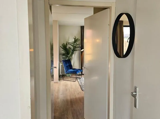 New 3 Bedroom House 7 People