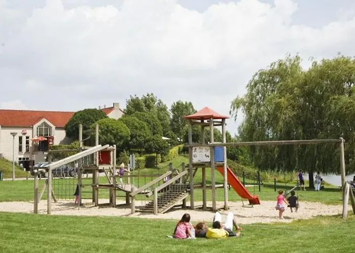 Сasa de vacaciones New 3 Bedroom House 7 People