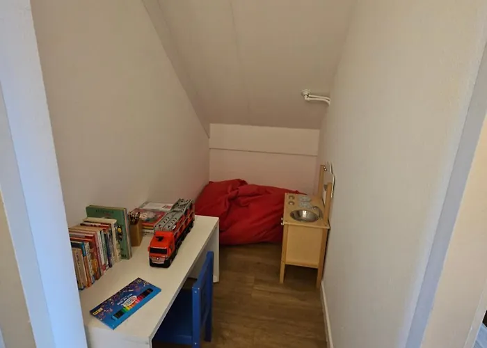 Сasa de vacaciones New 3 Bedroom House 7 People Ewijk